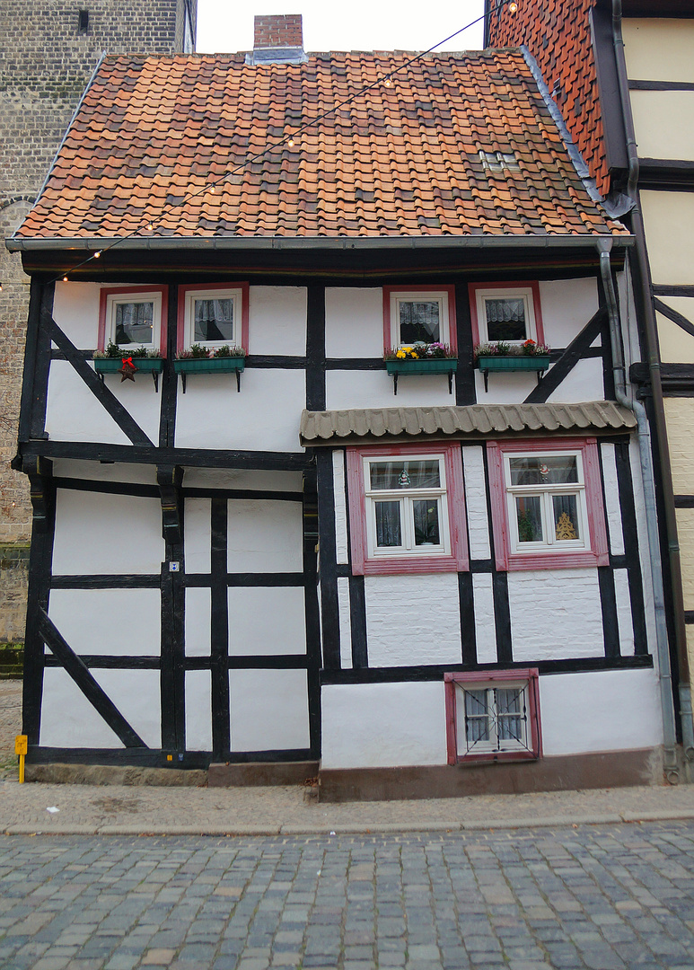 Platz ist in der kleinsten schiefen Hütte.....