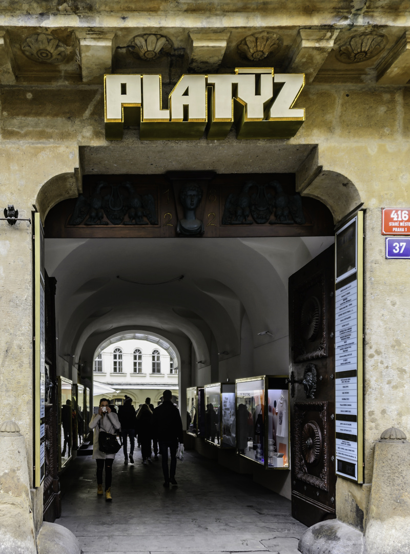 Platýz - Passage