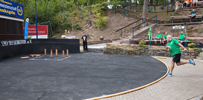 Platzbahnkegeln - der besondere Sport im Mansfelder Land