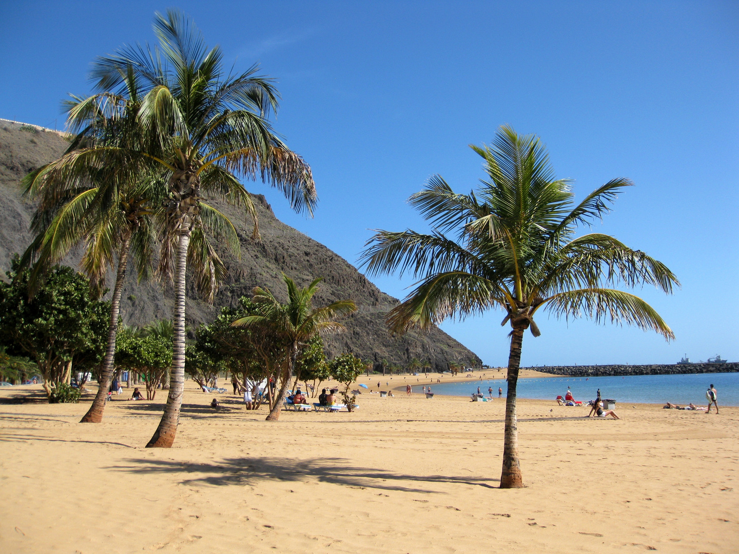 Playa de Las Teresitas