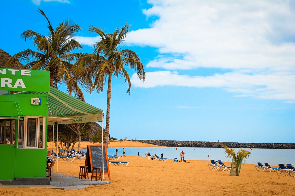 Playa de Las Teresitas