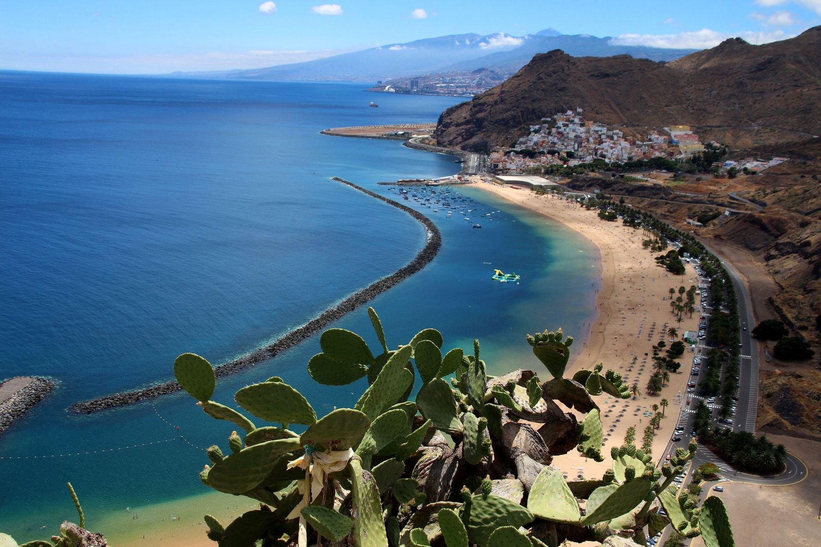 Playa de Las Teresitas en Santa Cruz de Tenerife