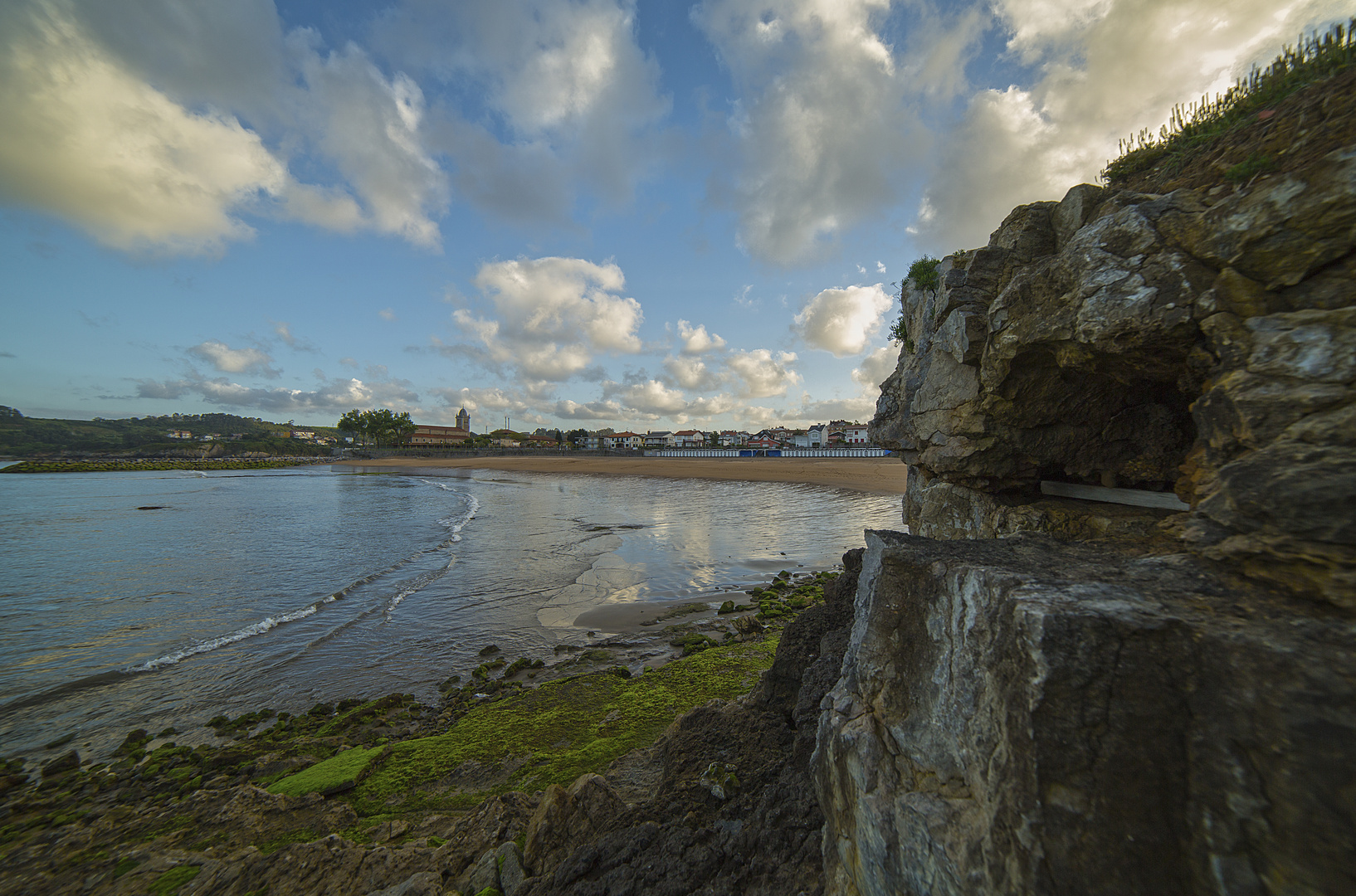 playa de luanco