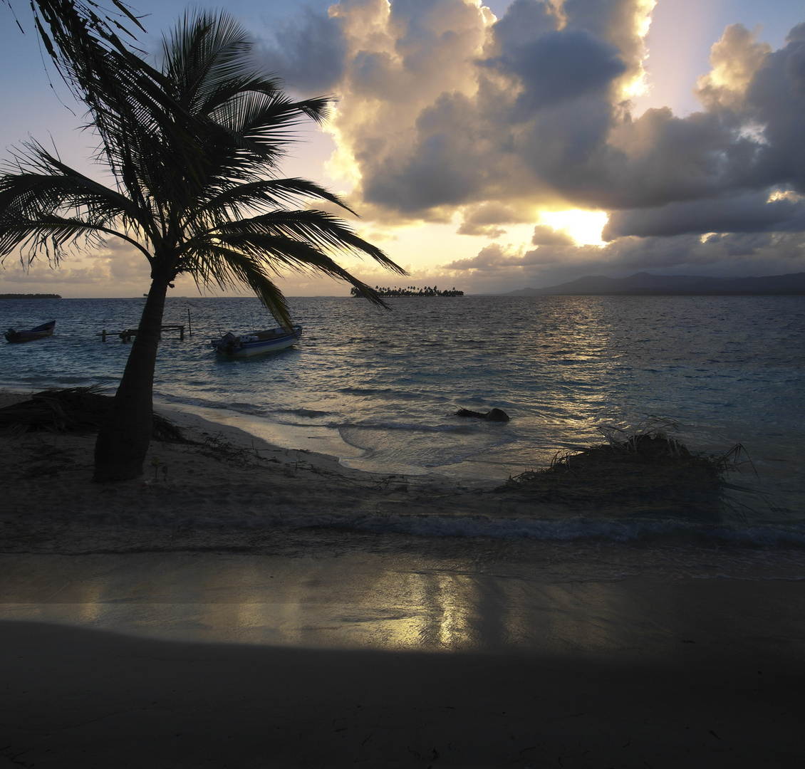 PLAYA KUNA YALA SAN BLAS