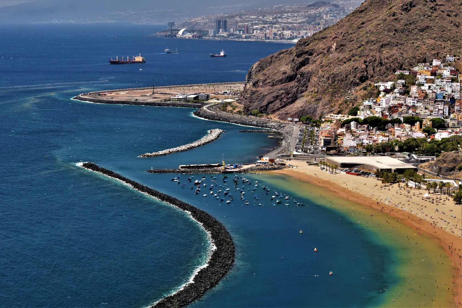 Playa las teresitas en tenerife islas canarias