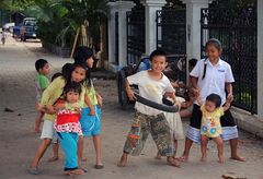 Playing kiddies on city roads in Vientiane