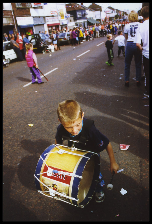 Playing the drum; Unionist – Londonderry - Shankill Road - 'the Troubles'