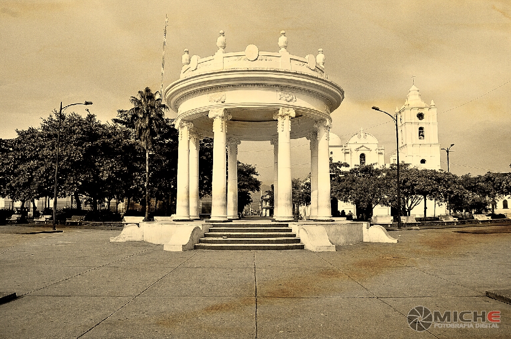 Plaza centenario Ciénaga Magdalena