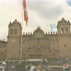 plaza de armas de cusco, aqui el cathedral