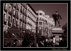 Plaza de Cascorro (Rastro de Madrid)