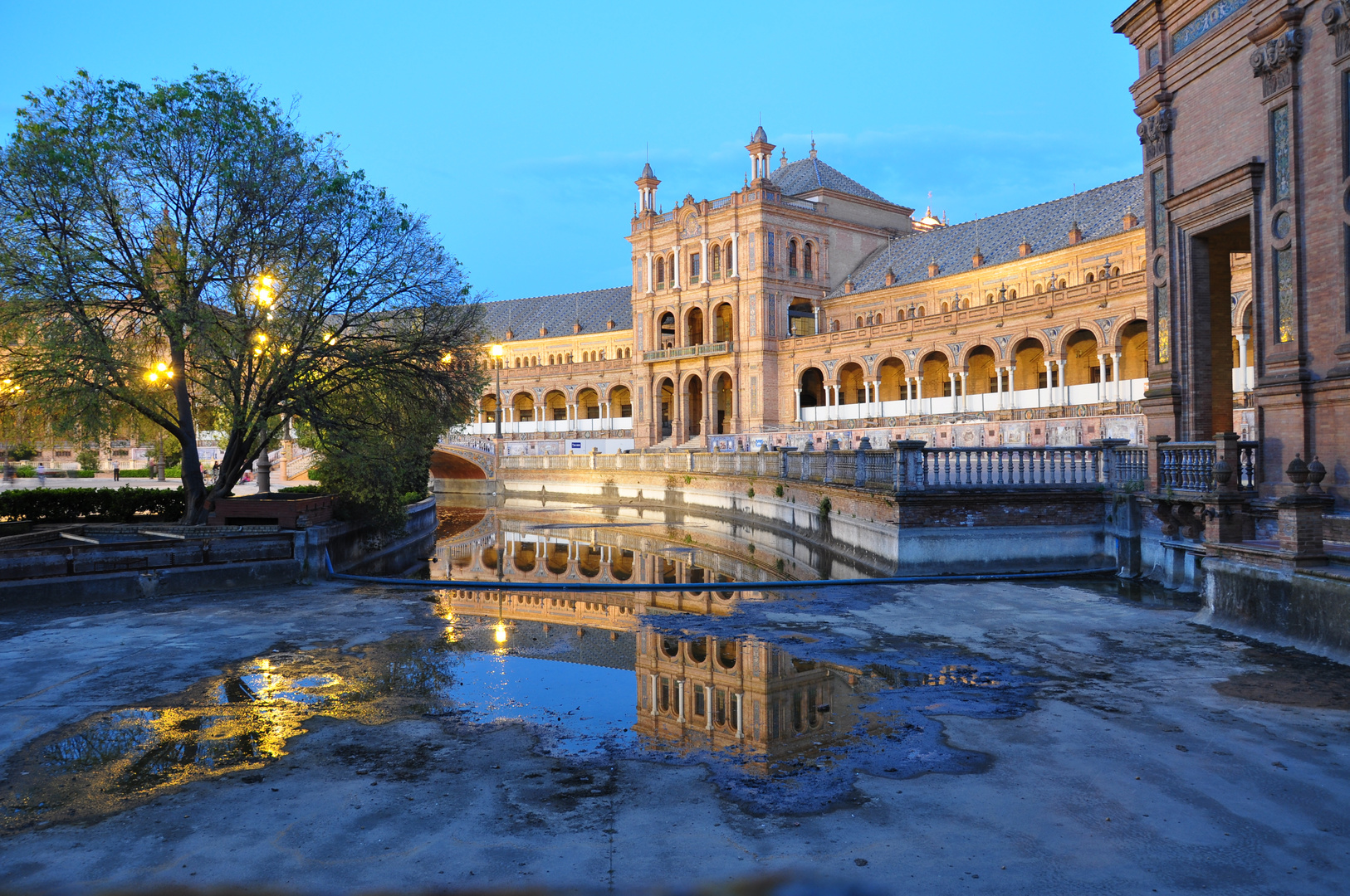 Plaza de España (Sevilla)