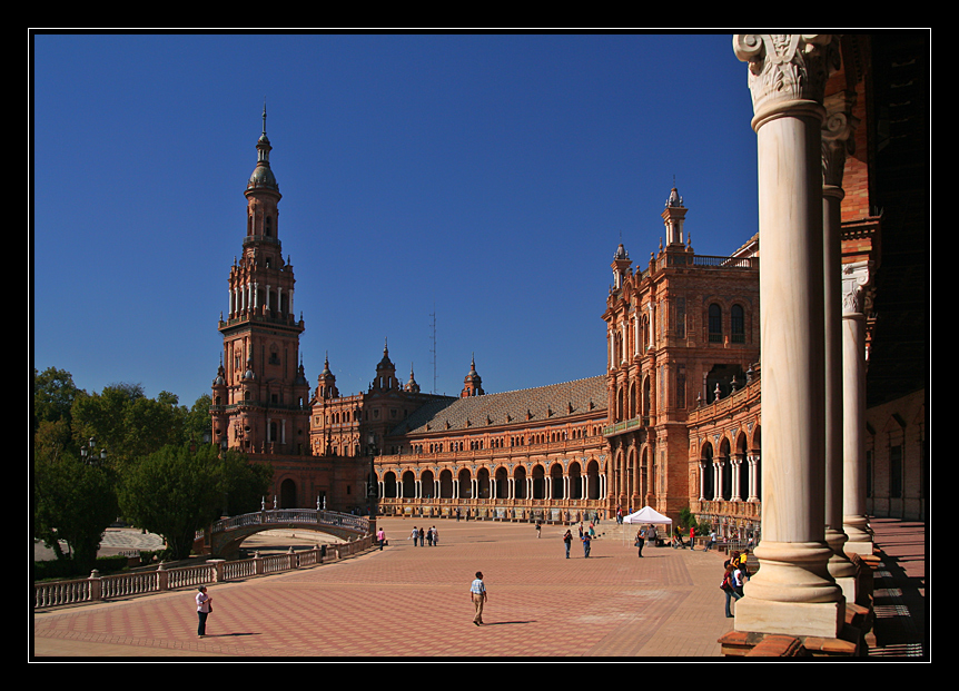 Plaza de Espana ...