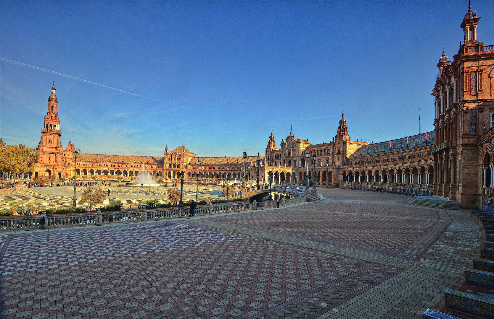 Plaza de Espana.....