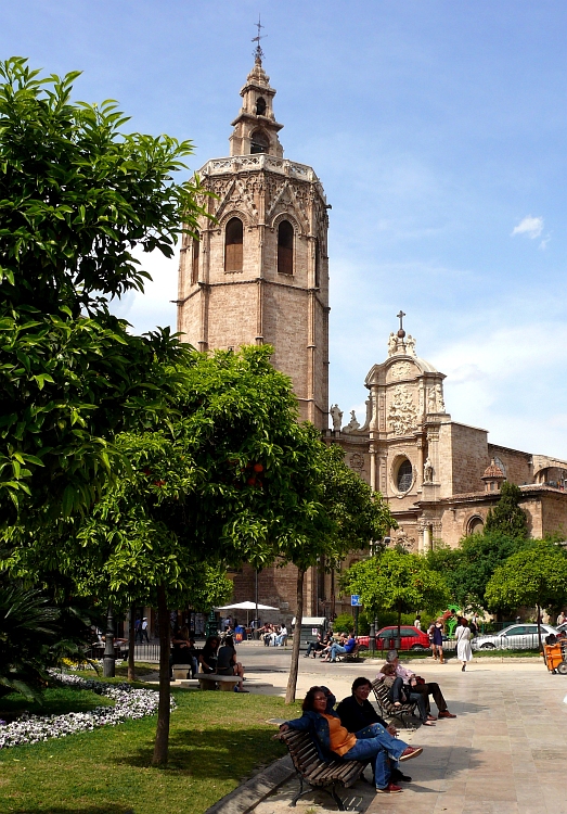 Plaza de la Reina...