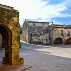 Plaza de Monells (Girona)