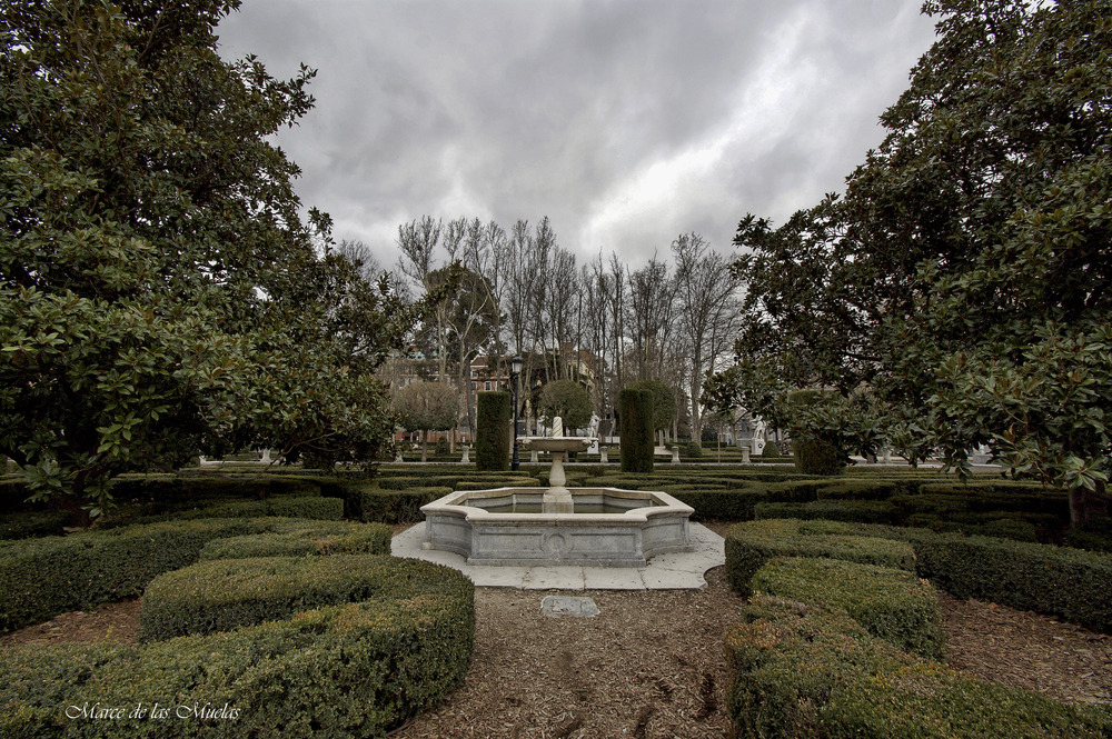 ...Plaza de Oriente 2...