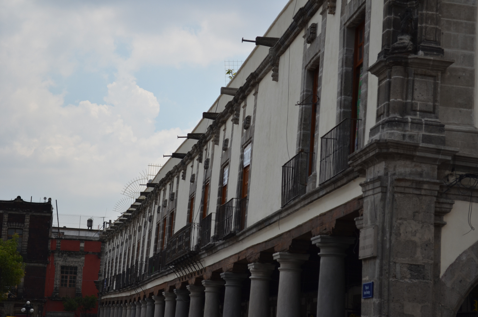 plaza de santo domingo en mexico D.F.