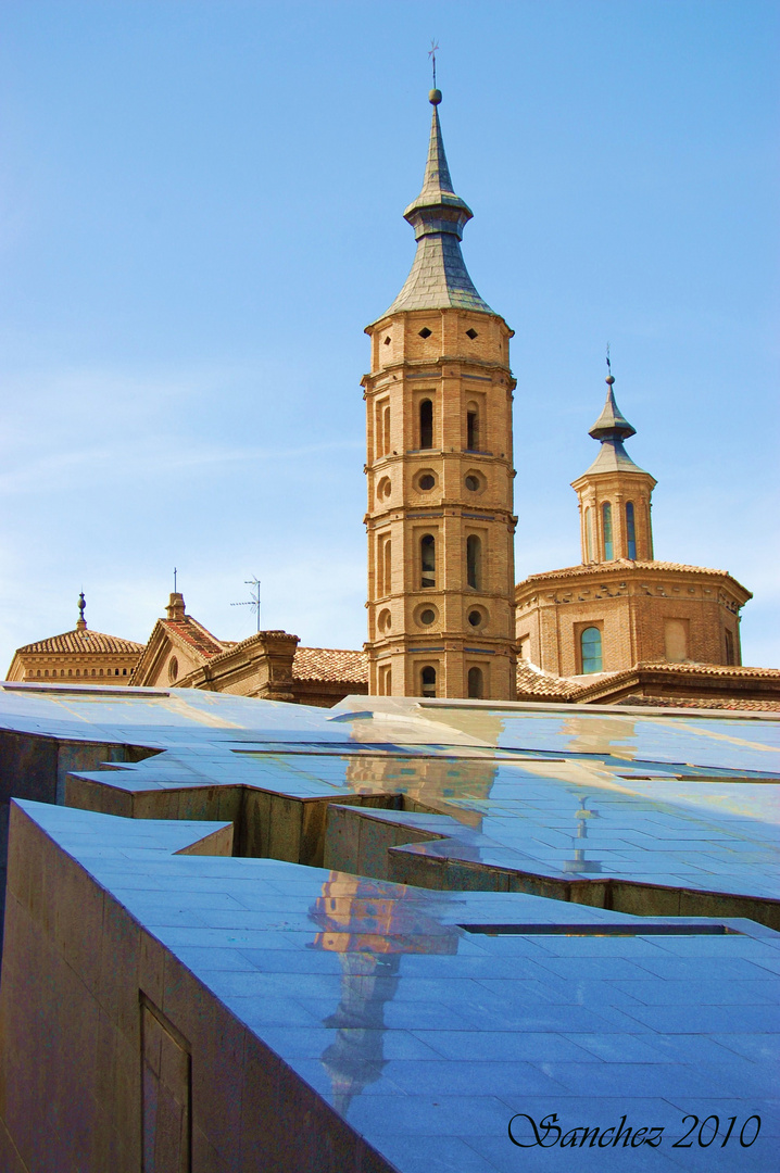 Plaza del Pilar