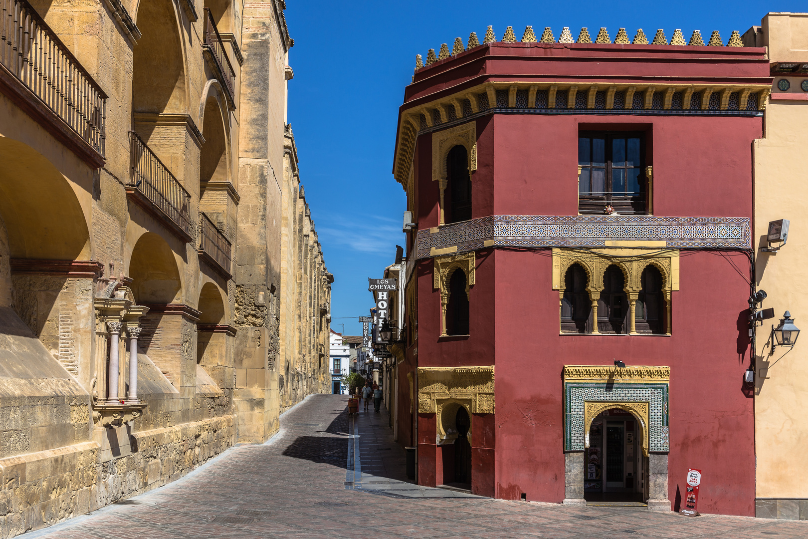   Plaza del Triunfo in Cordoba                    