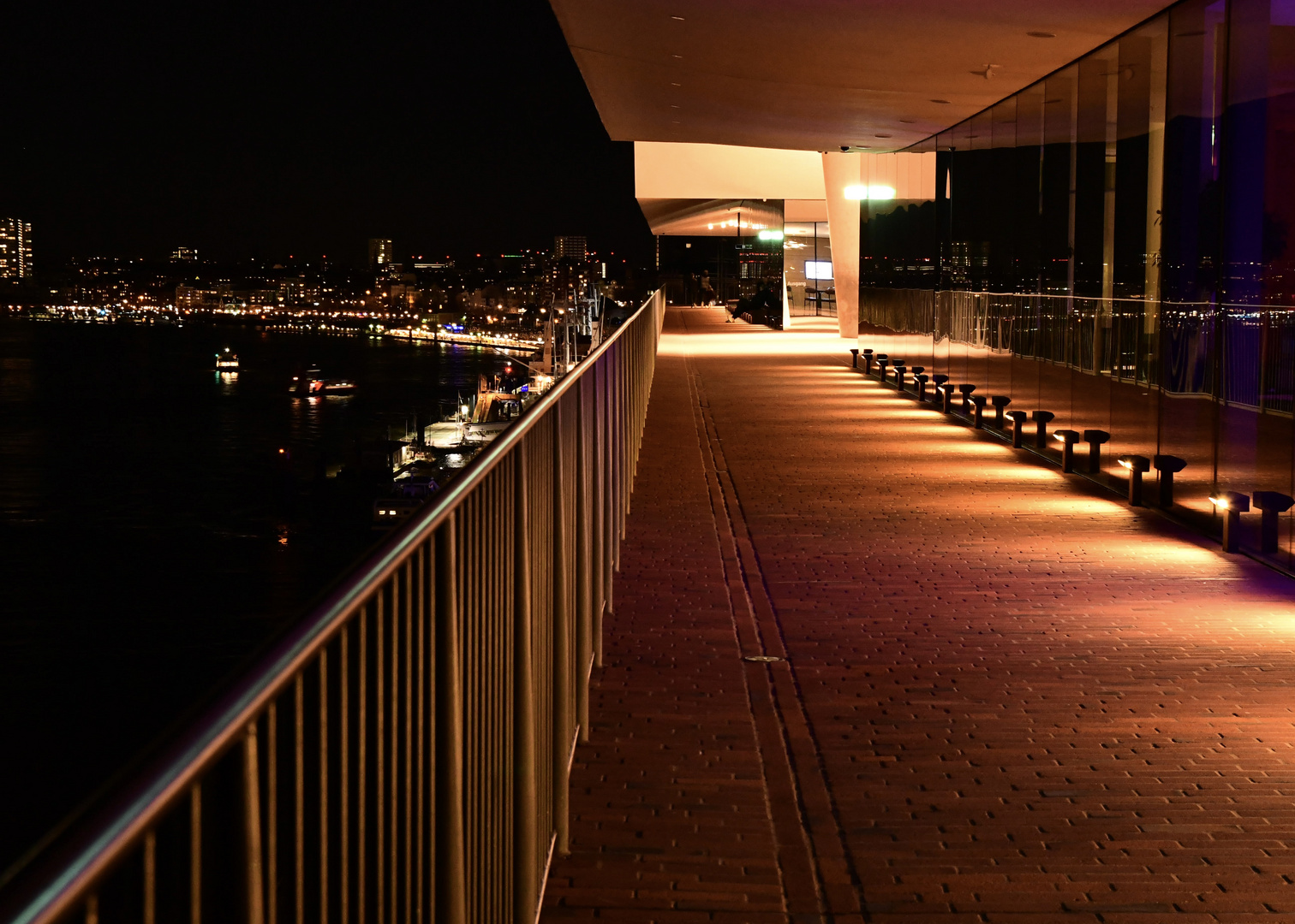 Plaza Elbphilharmonie