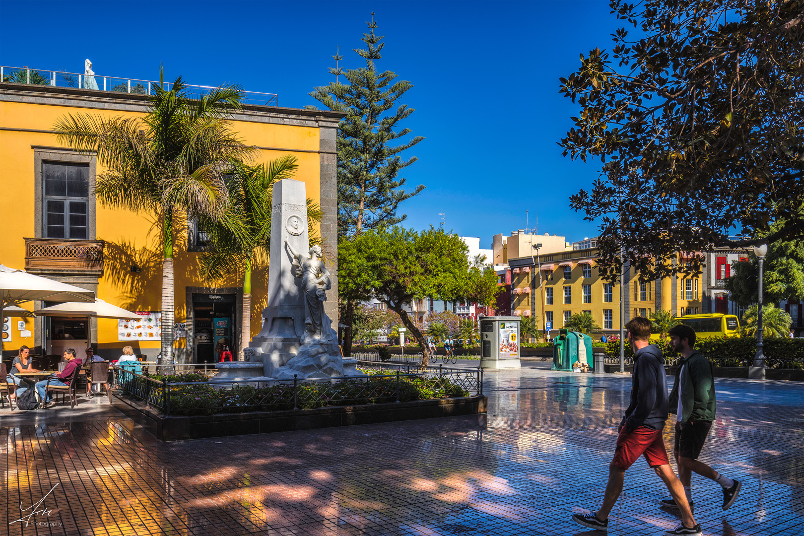 Plaza Hurtado de Mendoza