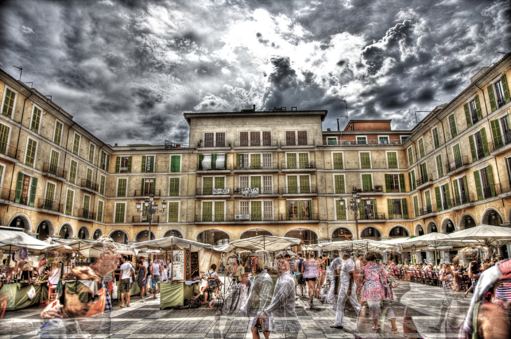 plaza mayor in palma de mallorca, hdr