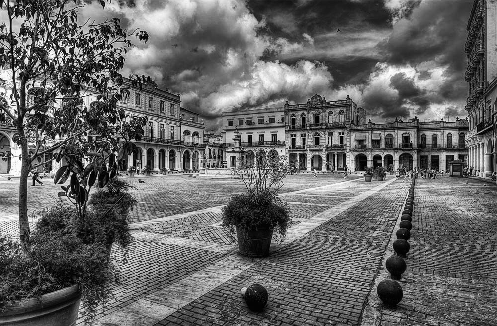 Plaza Vieja, Habana