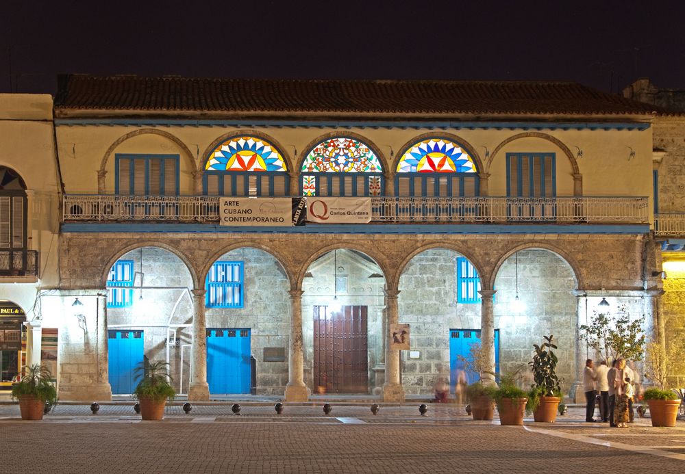 Plaza Vieja La Casona Centro de Art in Havanna