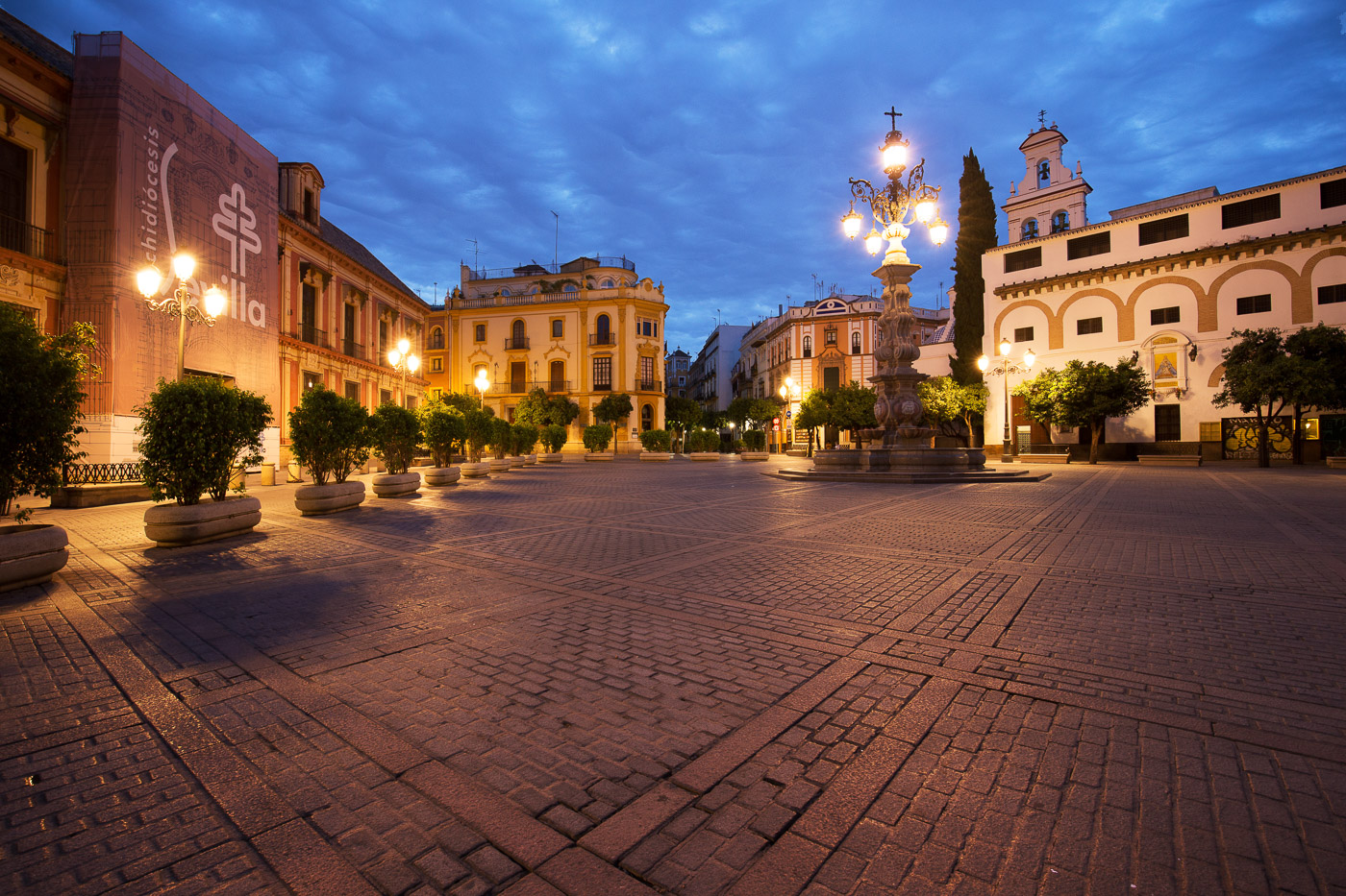 Plaza Virgen de los Reyes