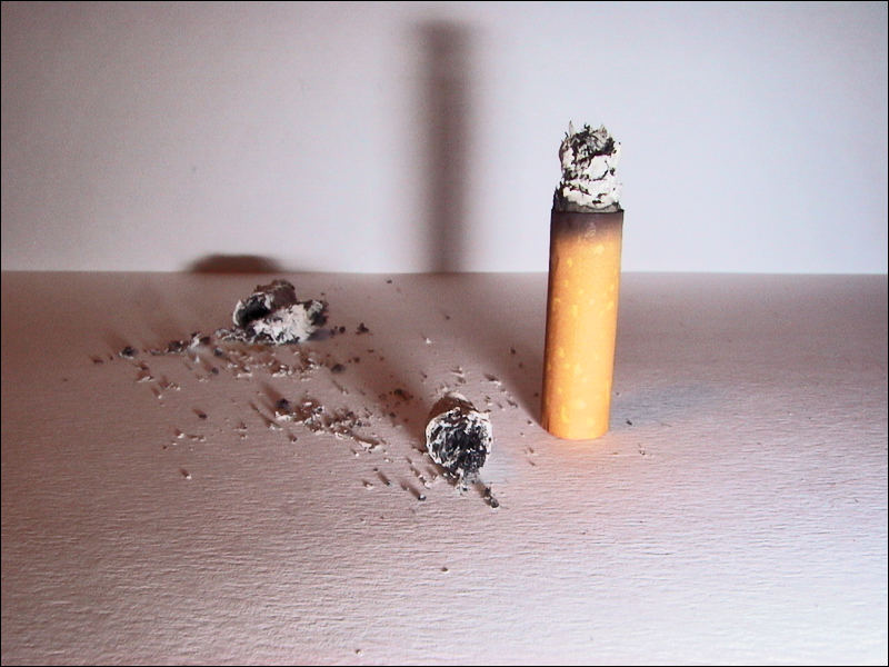 Please don't smoke, it could kill your cigaret