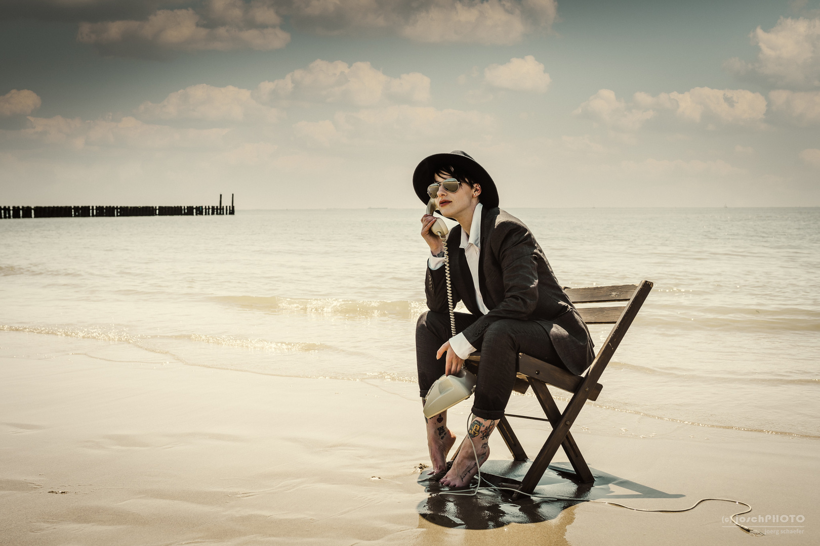 Please hold the line Foto & Bild | beach, outdoor, sand Bilder auf ...