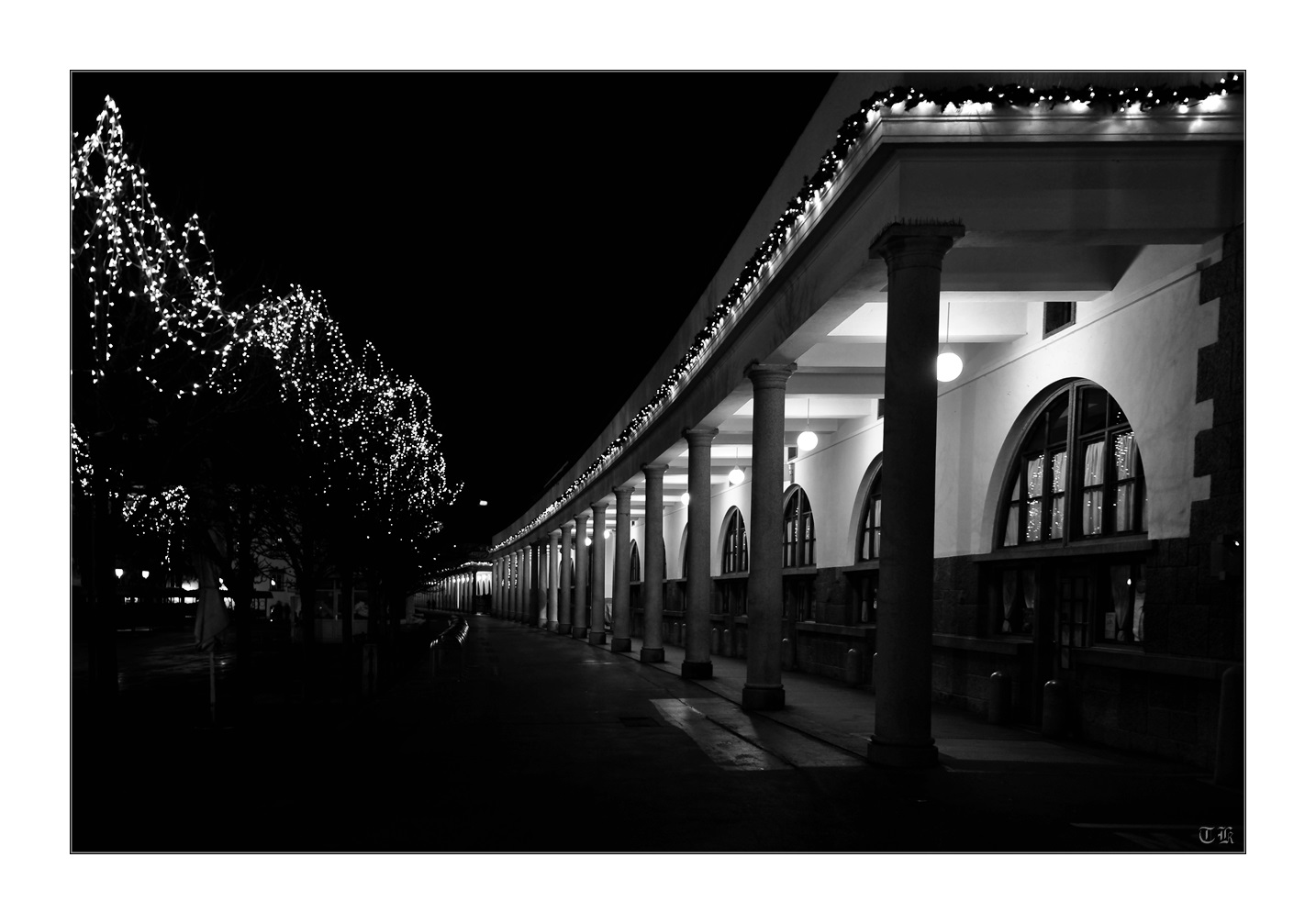 Plecnik's Colonnade in the night