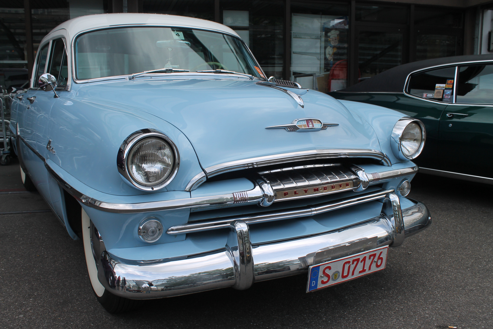 Plymouth Belvedere 1954