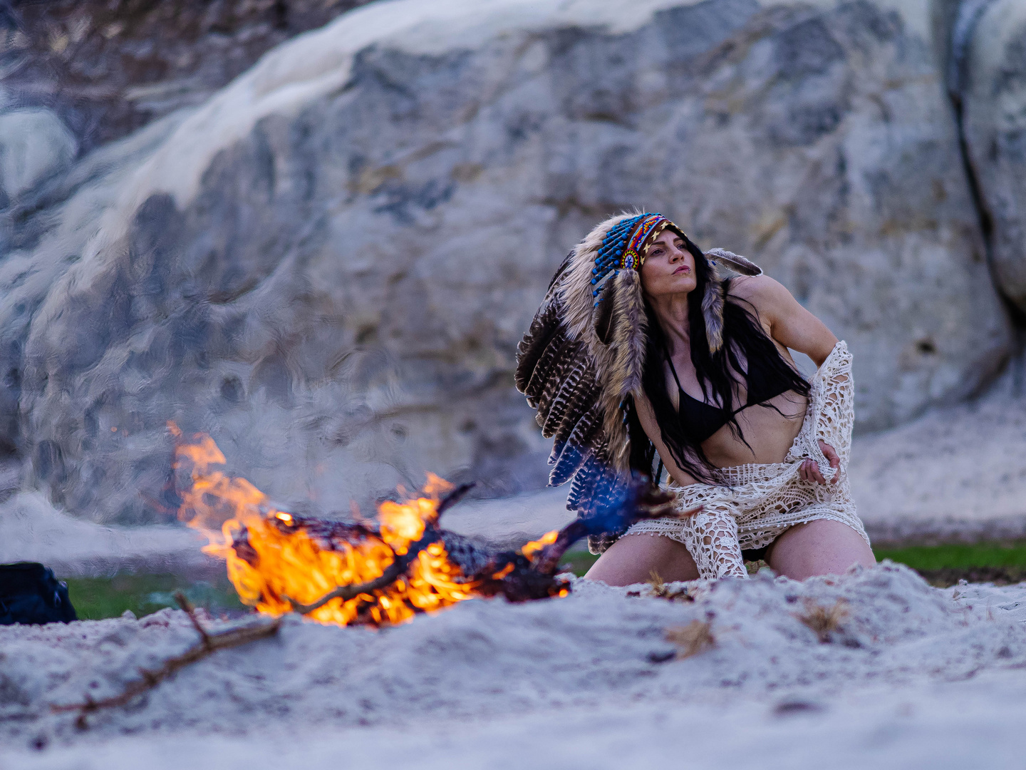 Pocahontas am Lagerfeuer