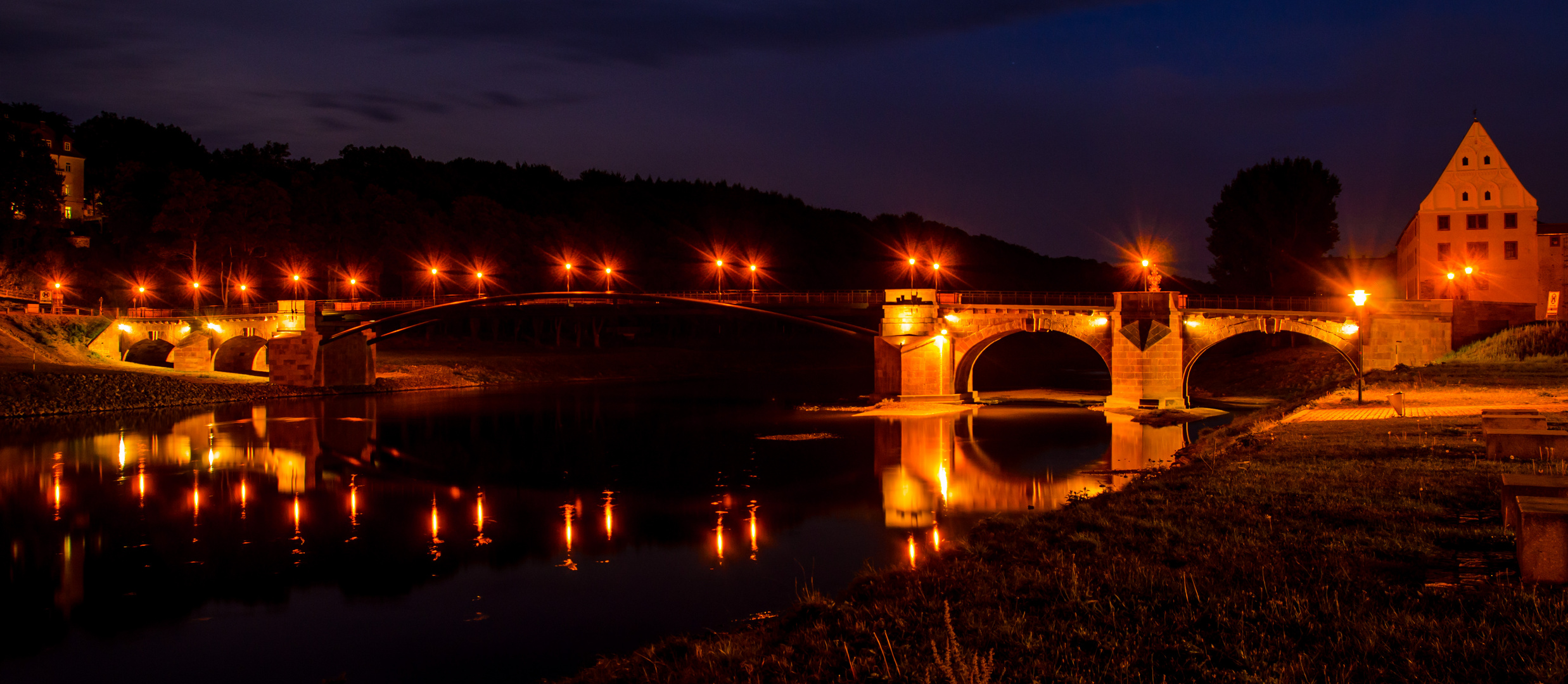 Pöppelmannbrücke bei Nacht