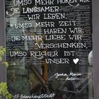 Poesie an der Scheibe in Schwerin 