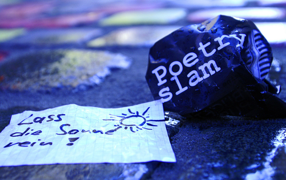 Poetry Slam Passau "Lass die Sonne rein"