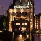 Poggenmühlenbrücke bei Nacht...