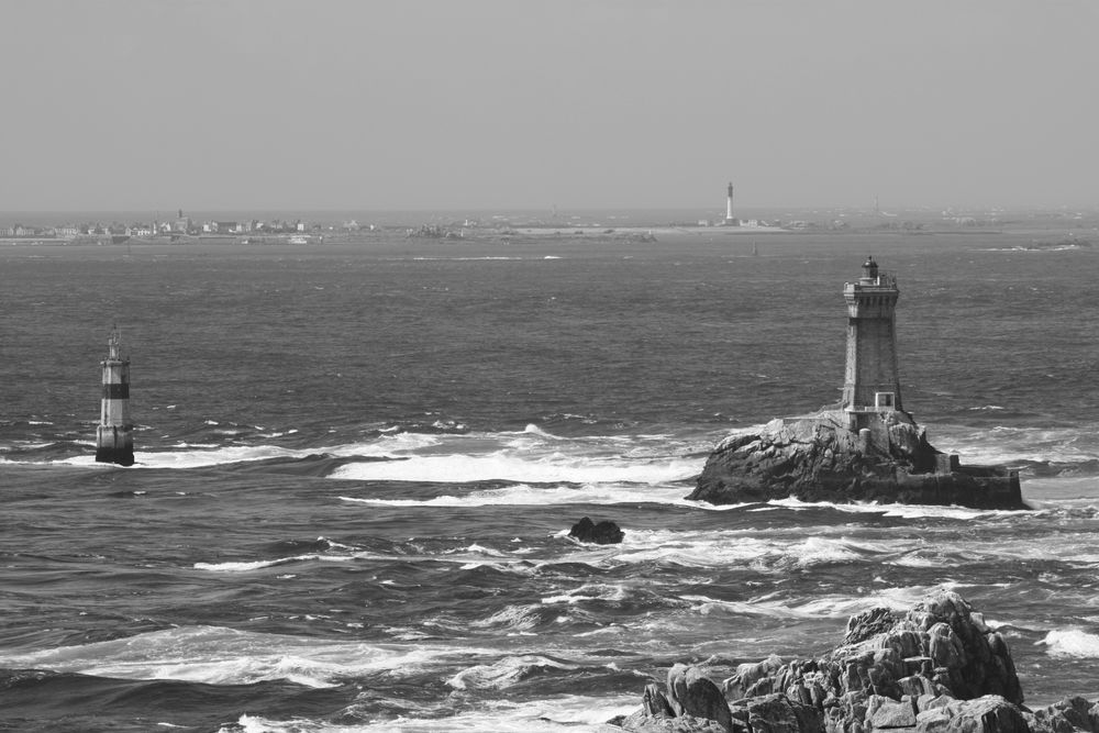 Pointe du Raz by Meschel Wampach 