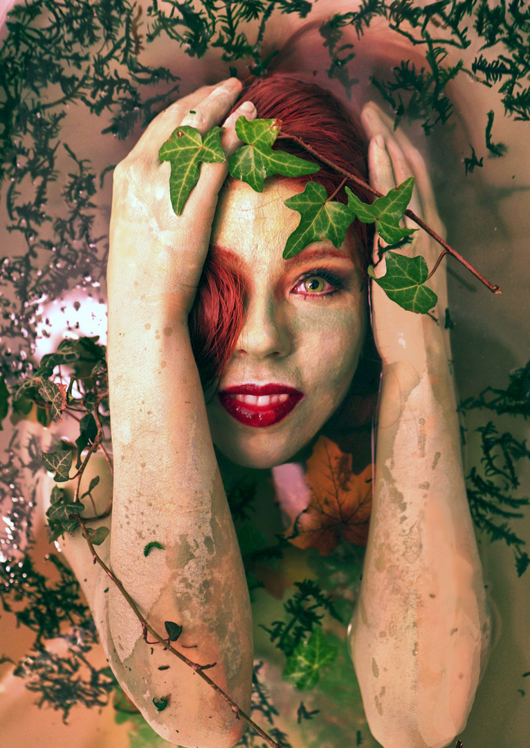 Poison Ivy cosplay 