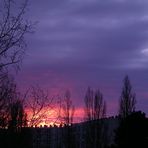 'Poitiers brûle t-il?  Non juste un levé de soleil