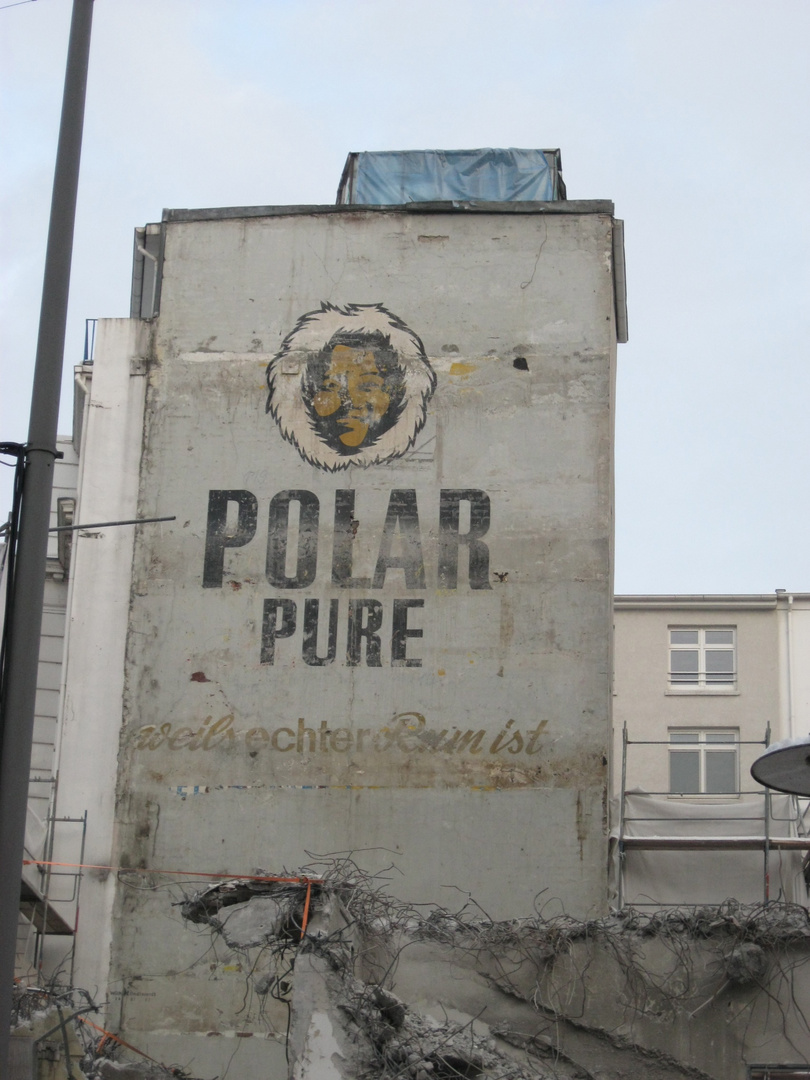 Polar Rum Werbung Hamburger Innenstadt