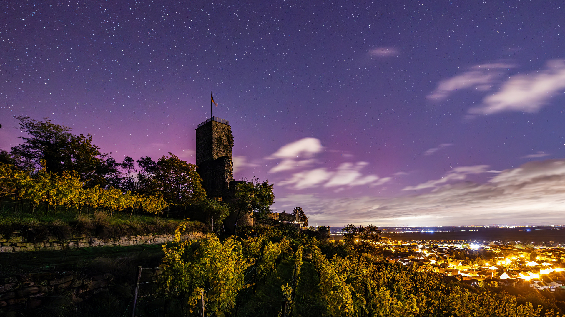 Polarlichter an der Wachtenburg