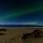 Polarlichter über Strand