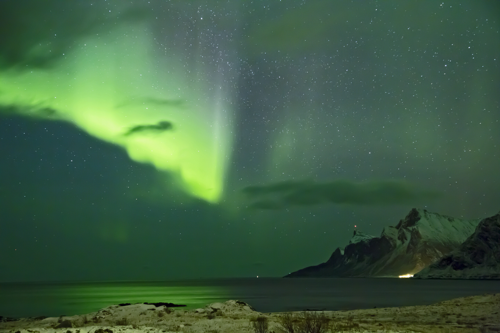 Polarlichtnacht in Ramberg- West Lofoten