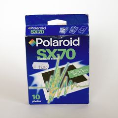 POLAROID SX-70