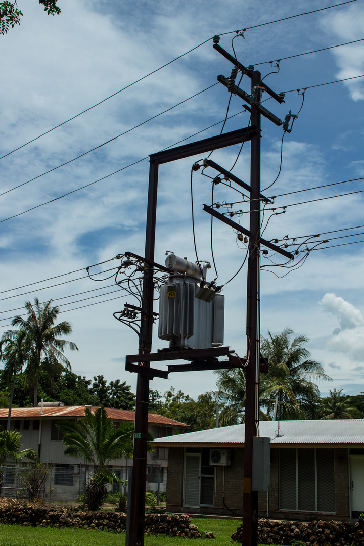 Pole-mounted Substation