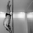 poledancer