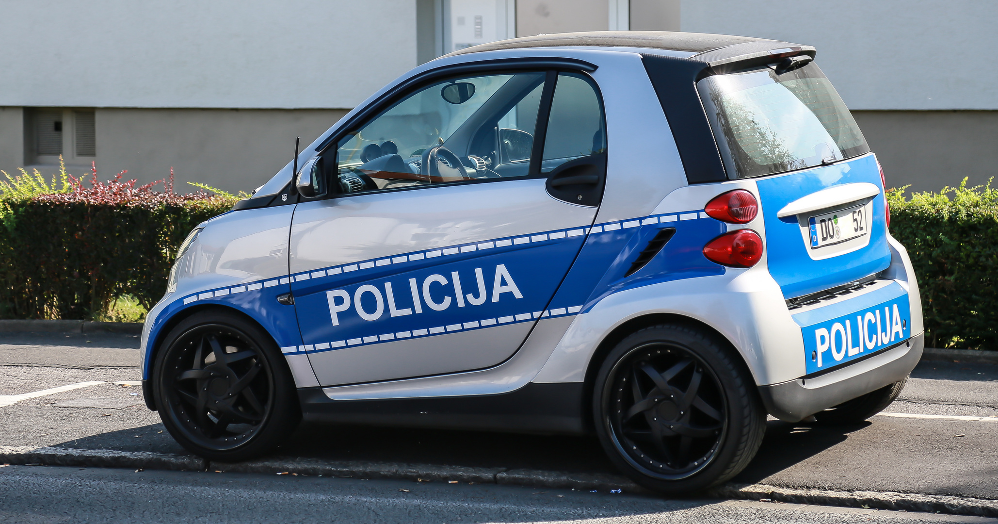 Policija...ja...ja