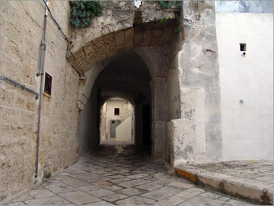 Polignano a Mare Innenansicht morgens um 9.45Uhr